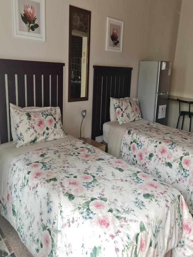 Skietberg Lodge Colesberg Exteriör bild